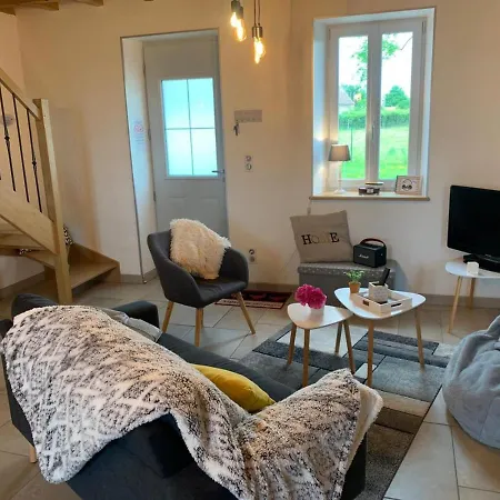 Maison Renovee En Sologne Bourbonnaise, Animaux, Jardin, Terrasse, Clim, Wifi, Linge Et Draps Inclus - Fr-1-489-379